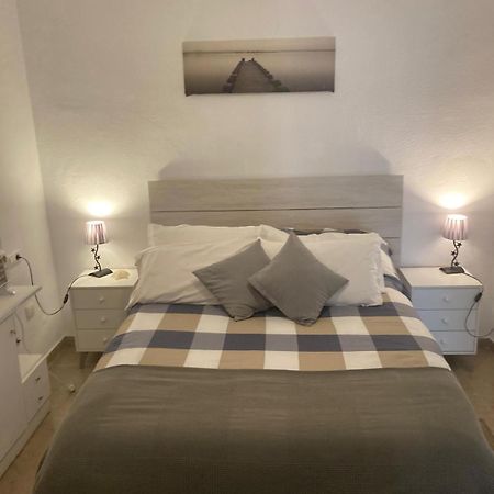 Marina Apartment Beach Estepona Eksteriør billede